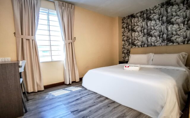 Natol Homestay - Paris BDC