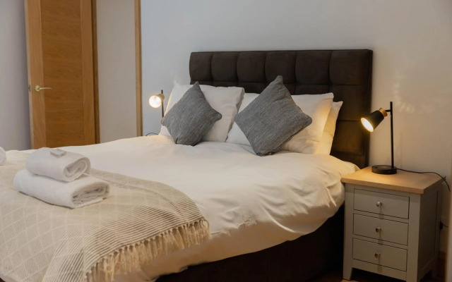 Serviced Guest ApartSuites The Unicorn