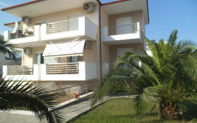 Finikas Garden Beach Resort Nikiti