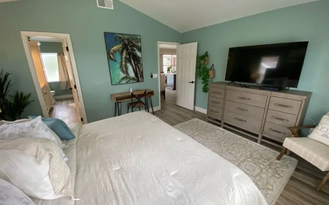 Fully Updated Pool Villa, Southern Dunes