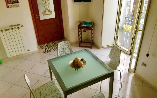 Miseria E Nobilta Apartment