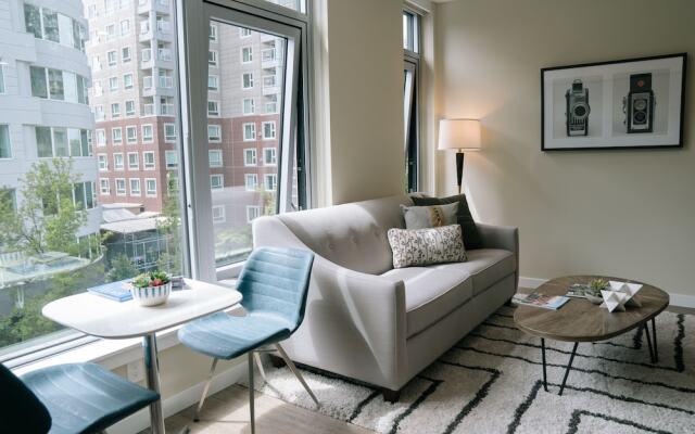 WhyHotel Seattle-Belltown Luxe Suites Wall Street