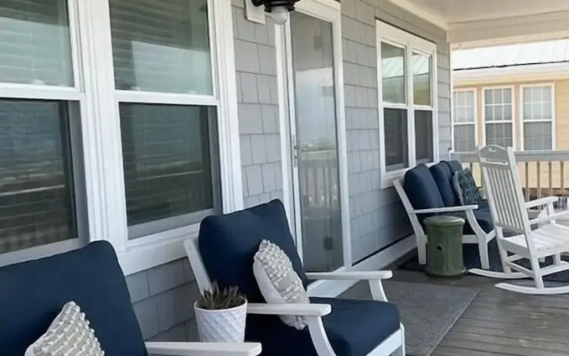 Magnolia Cottage - 3 Br Home