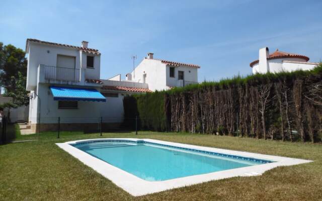 Villa Juan de Almenara