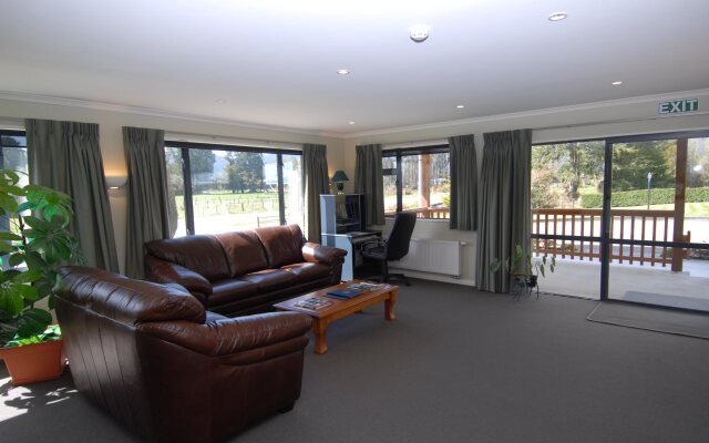High Peaks Hotel