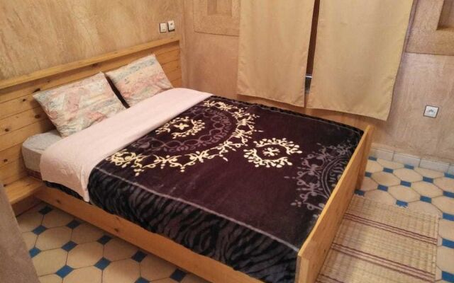 Gite Paradis d'Ait Bouguemez - Hostel