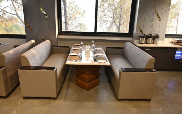 Viceroy In The Himalayas, An ALIVAA HOTEL