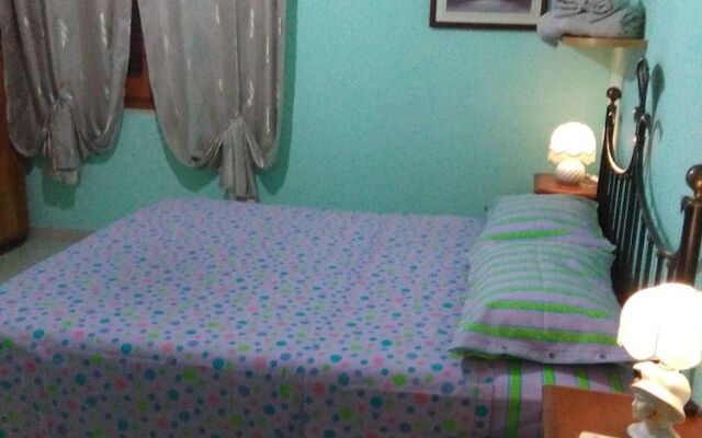 Free Zone Bed and Breakfast