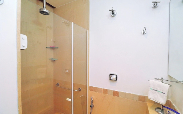 Quarto & Sala a 150m da Praia U052