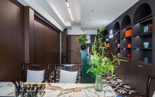 Shi 'an Wanton Hotel
