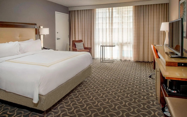 Marriott St. Louis Airport