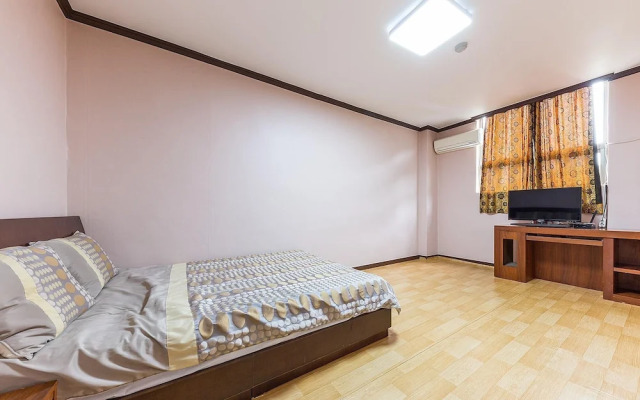 Boeun Green Park Hotel