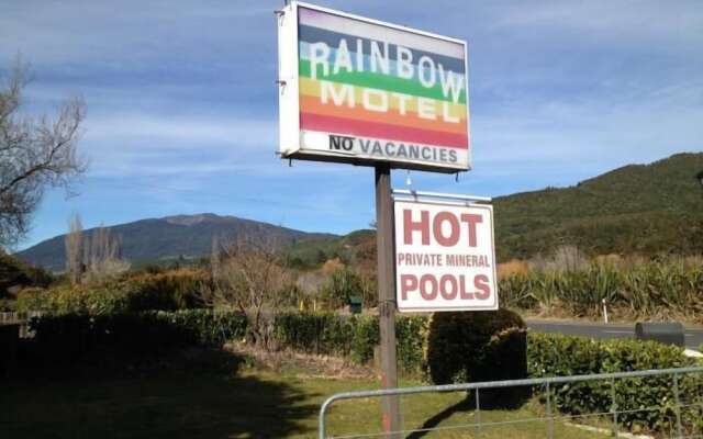 Rainbow Motel Tokaanu