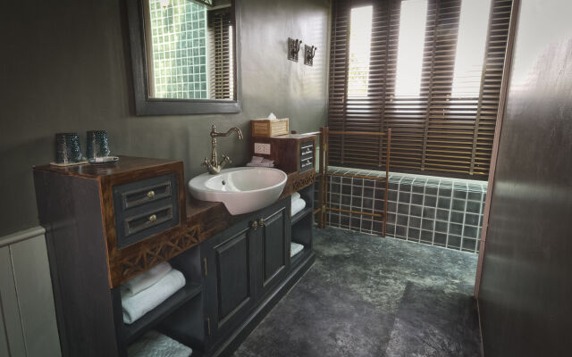 Reverie Siam Resort