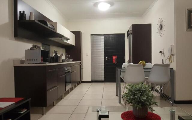 Strelitzia Apartment