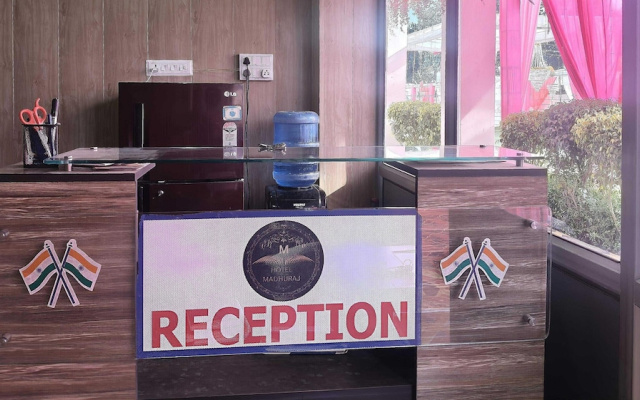 Hotel O Takrohi Hospital Road