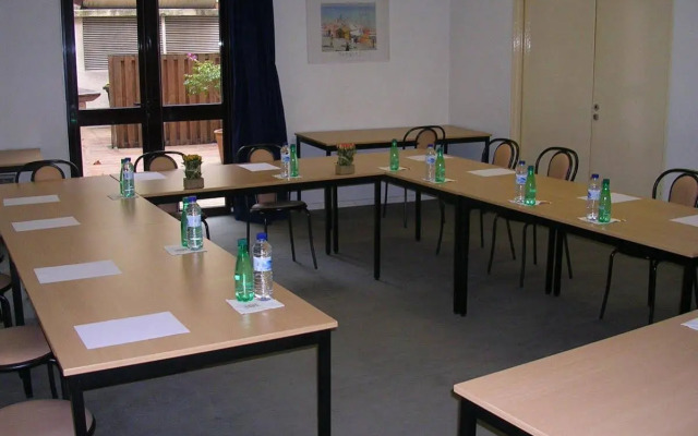 Ibis Marseille Centre Préfecture