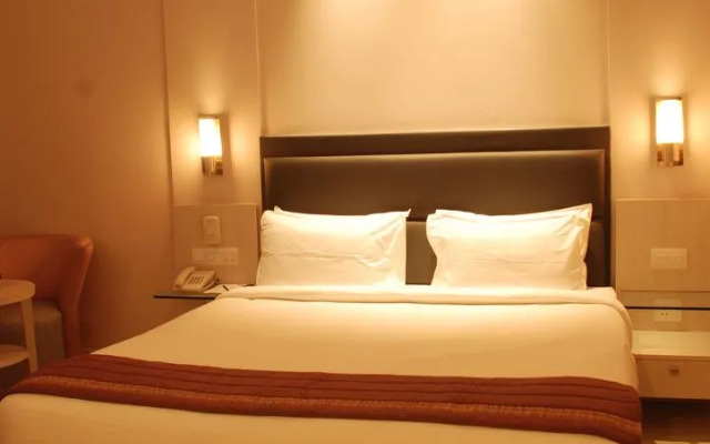 Sarovar Portico Naraina Delhi