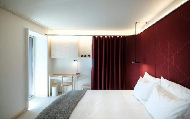 Casa de São Lourenço - Burel Panorama Hotel - Member of Design Hotels