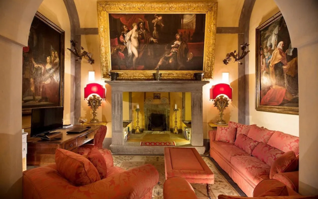Palazzo Santa Croce in Positano