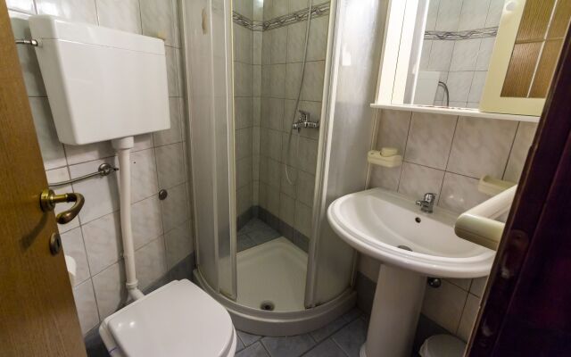 Apartment Mir - 50m from the sea A5 Fazana, Istria