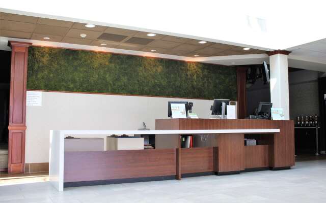 Medallion Inn & Suites
