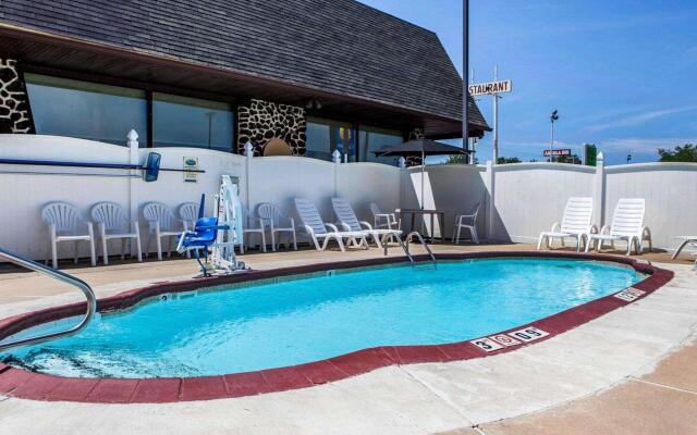 Quality Inn Arcola
