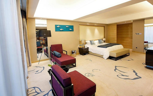 Hongkou Silver Hotel