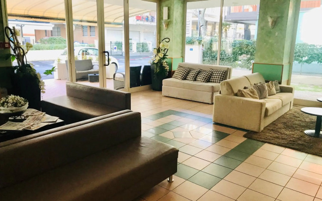 Hotel Aiglon
