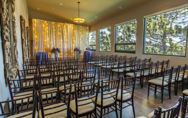 Holiday Inn Club Vacations Tahoe Ridge Resort by IHG