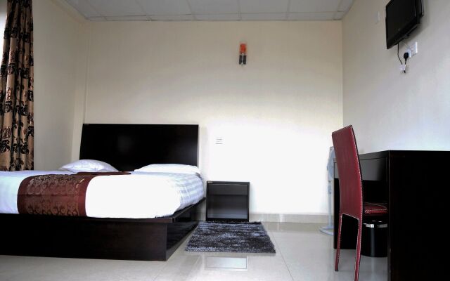 Ravens Hotel
