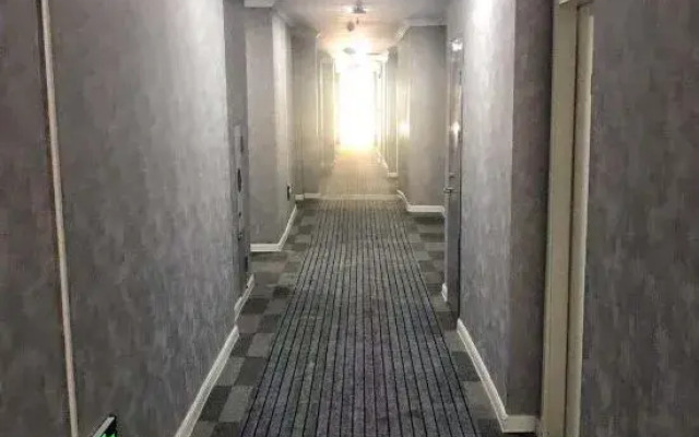Lianyungang Xingjia Business Hotel (Suxin Kuai Station Branch)