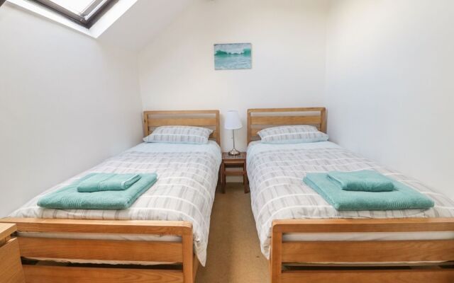 Barn Court Cottage
