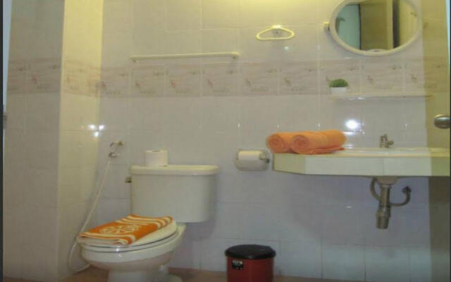 Thai Orange Spa