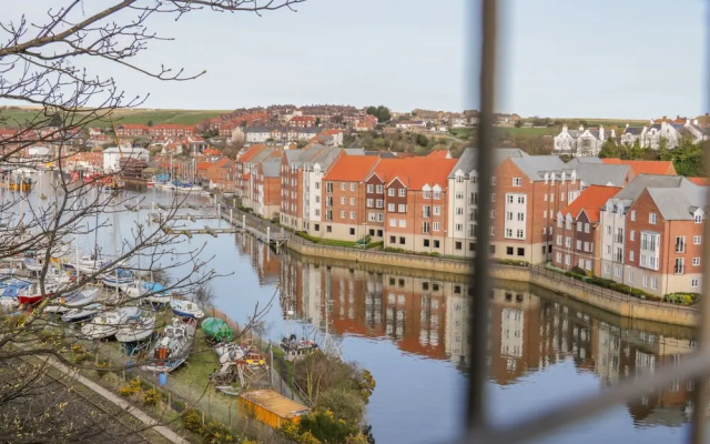 Whitby Harbour Retreat