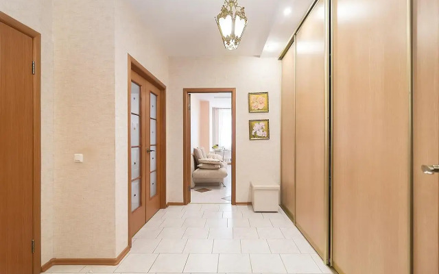 Апартаменты на улице Дунаева 8