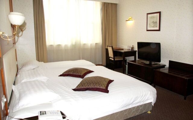 Shandong Yizheng Hotel