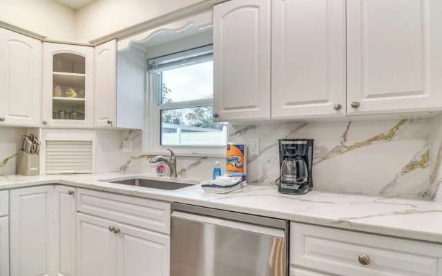 Easy Access to Beach: Canal-front Home w/ Pool