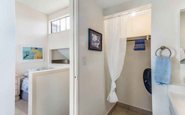 Sealodge G7 2 Bedroom Condo by RedAwning, Princeville