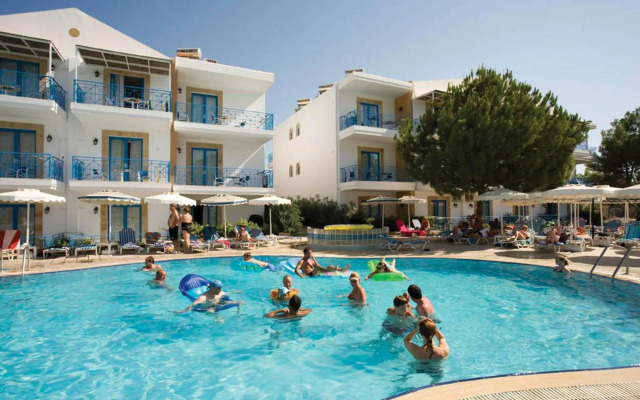 Pefki Islands Resort