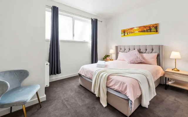 Canterbury Villa 7BRM for Big Group