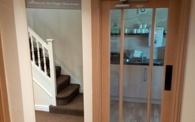Parkside Guest House