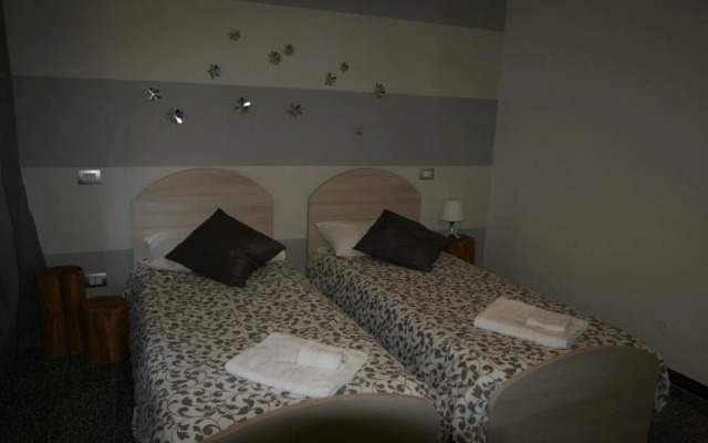 Cà  Rossi City  House