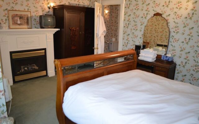 Bedham Hall Bed & Breakfast