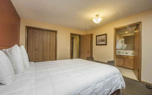 Silver Moon Inn