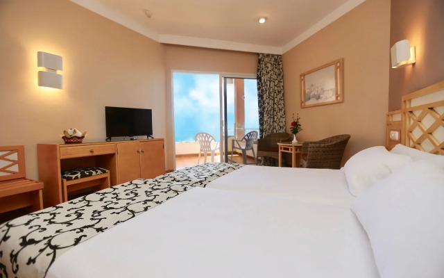 Hotel Puerto Palace