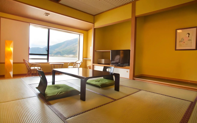 Hotel Suigekka – Guest Rooms – Wakasa