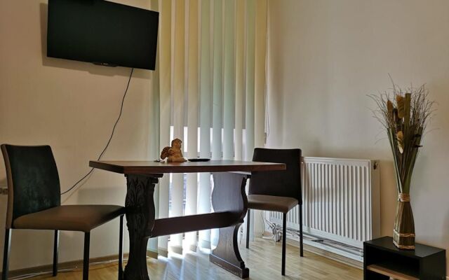 Vivaldi Studios