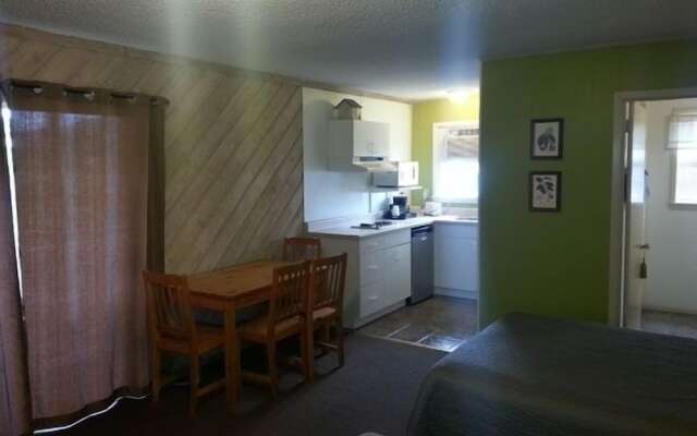 The Lodge at Turkey Cove