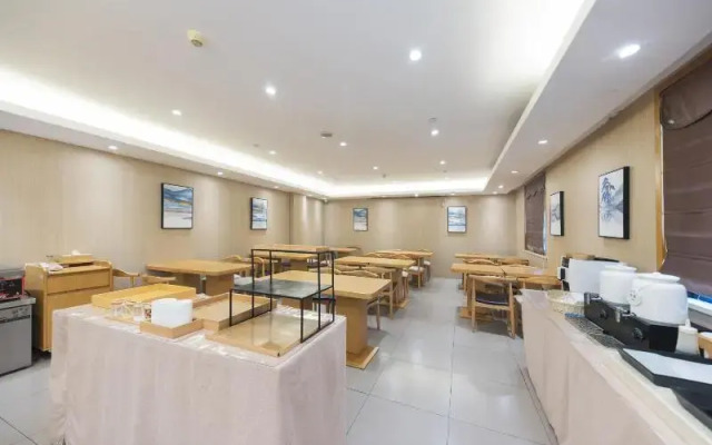 JI Hotel Hangzhou Fengqi Road
